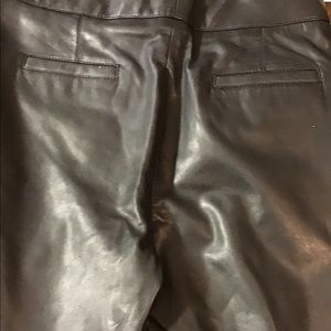 NWT DKNY genuine leather cropped trousers